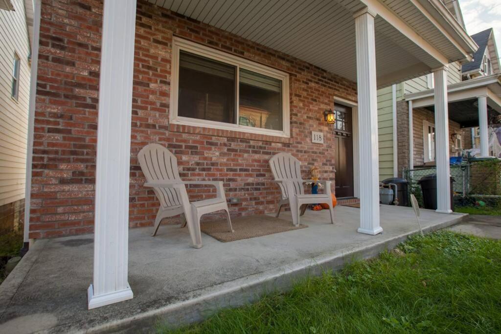 Stunning Living Open Floor Plan * Pittsburgh